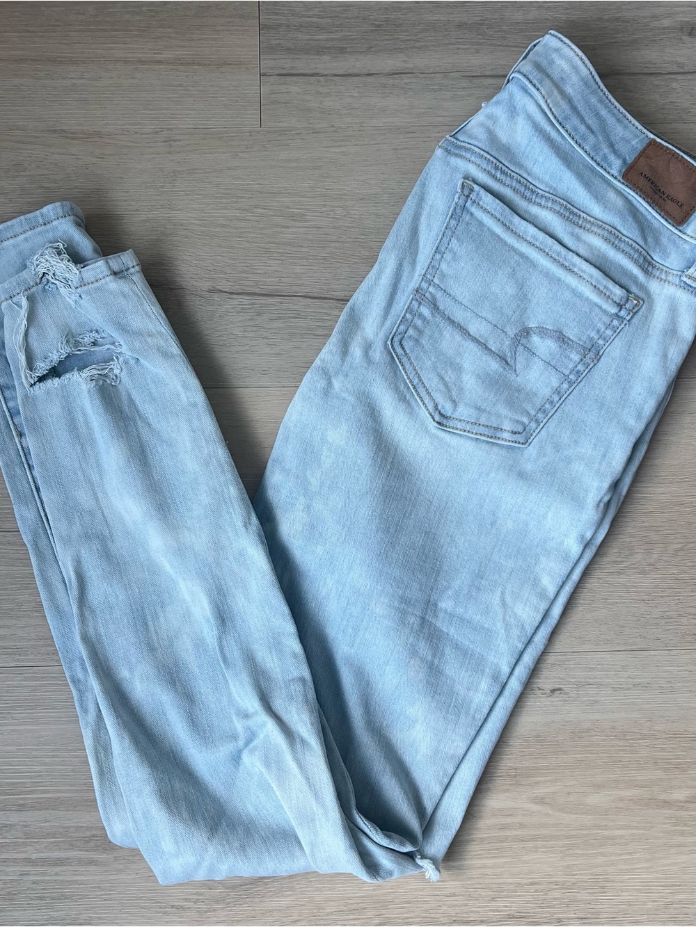 Light Blue Women’s Distressed Jeggings